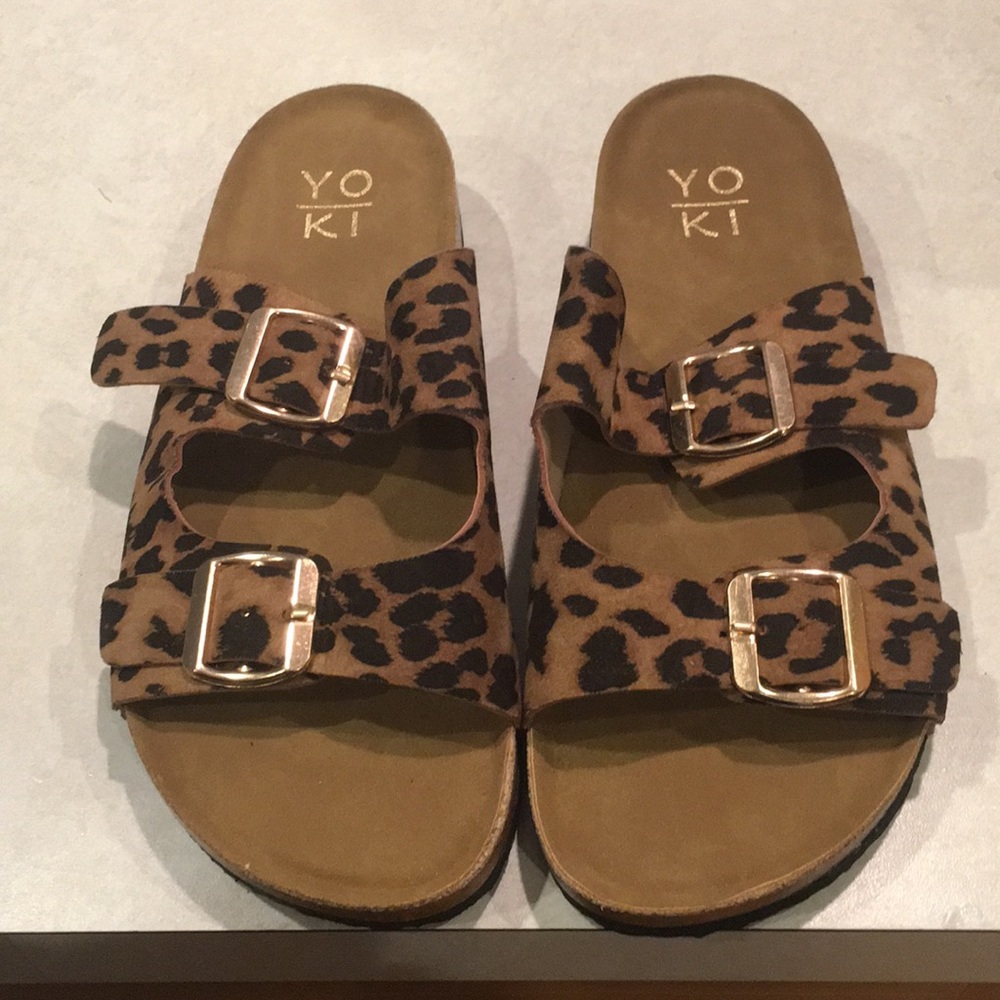 Women’s nwot cheetah sandals size 8 yoki brand - Picture 1 of 7